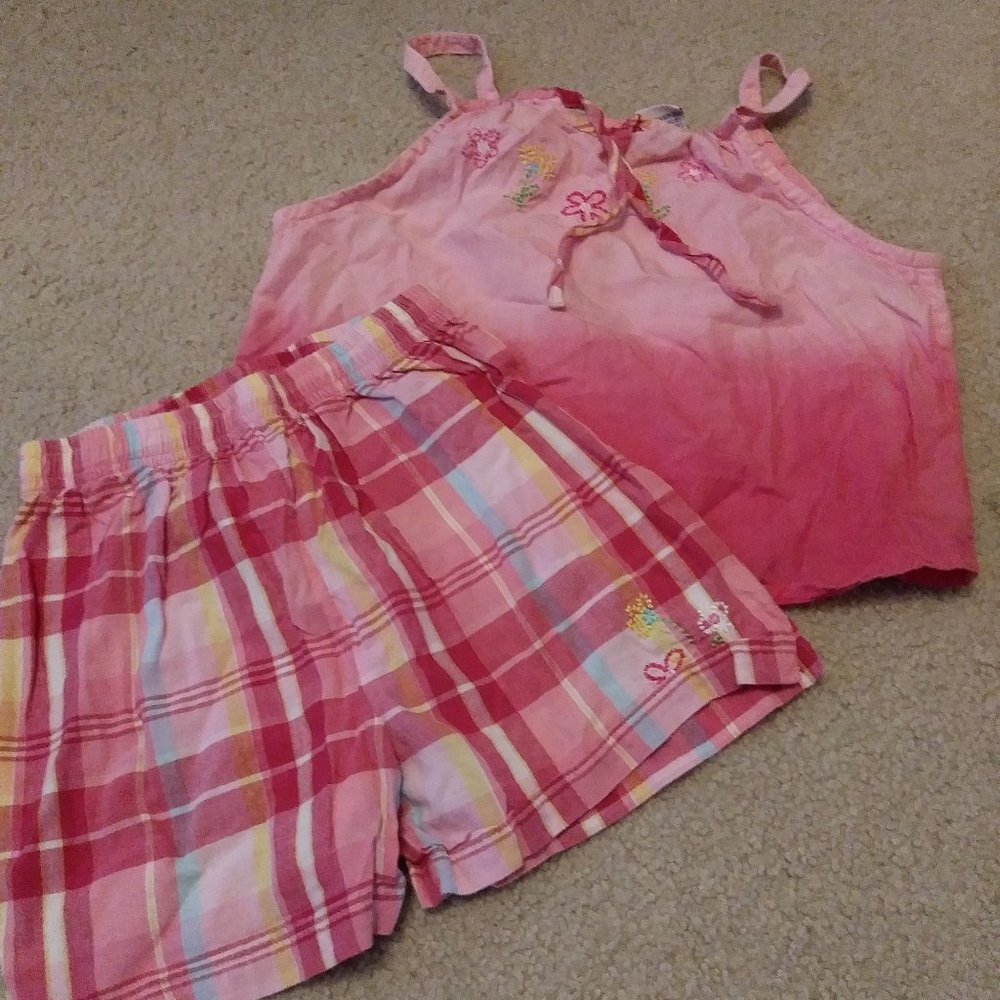 Pink shorts set